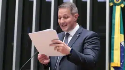 Câmara Aprova PL Antifacção: Crimes Graves e Penas Severas Definidas em 2026!