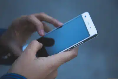 Celular nos Sonhos: Mistério que Intrigua a Ciência e Você!