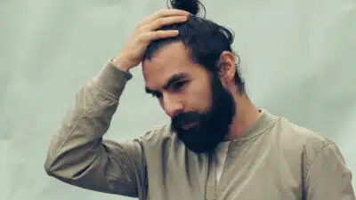 Polygoni multiflori radix: Raiz Chinesa Milenar Promete Revolução na Recuperação Capilar