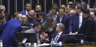 Conselho de Ética da Câmara Investiga Motim no Plenário: Quem Será Suspenso?