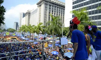 Carnaval Rio 2026: Monobloco e Explosão de Ritmos Invadem a Cidade!