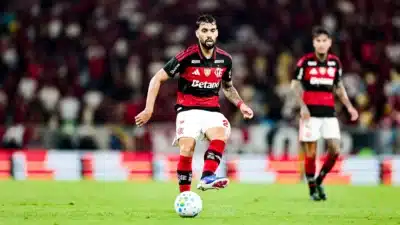Flamengo em Apuros: Paquetá Reage e Desafios no Maracanã e Barradão!