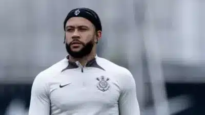 Memphis Depay Surpreende com Paixão por Música Brasileira e Títulos no Corinthians!