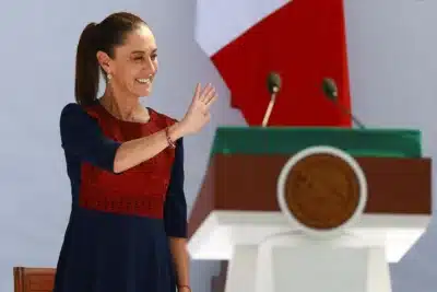 Sheinbaum Confronta Acusações dos EUA Sobre USMCA e Destaca Revisão de 2026