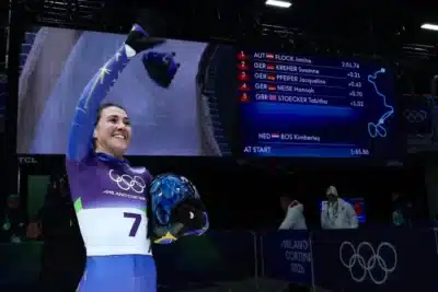 Nicole Silveira Quebra Recorde Histórico no Skeleton e Brilha no Pódio!