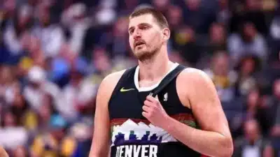 Nikola Jokic Brilha com Triplo-Duplo Histórico e Nuggets Derrotam Grizzlies!