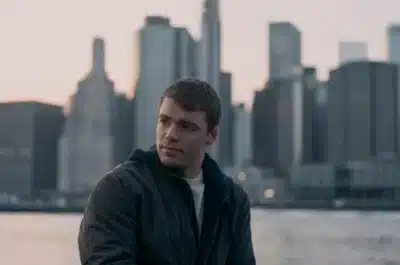 “O Agente Noturno”: Nova Temporada Explosiva na Netflix com Ação e Conspirações!