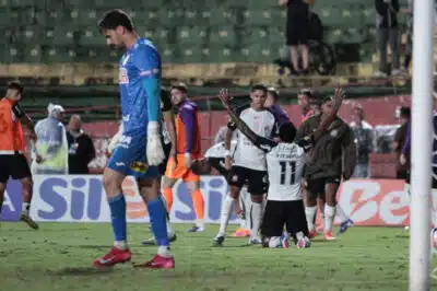 Corinthians Segura a Vitória nos Penaltares Contra a Portuguesa no Paulistão!
