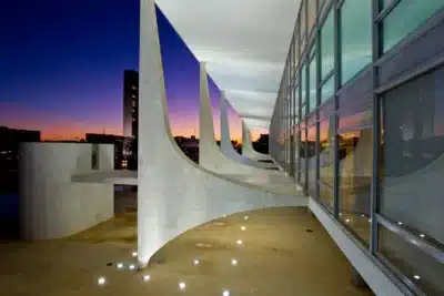 Brasil em Risco Eleitoral: 38&percnt; da População Ainda Não Escolheu Presidente!