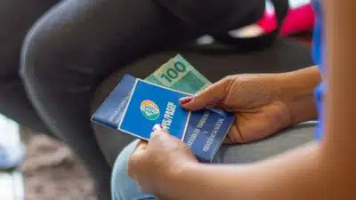 PIS/PASEP 2026: Descubra Agora se Você Vai Receber o Abono Salarial de R$ 1.621 em 2026!