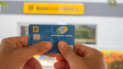 Simulador INSS 2026: Descubra o Valor da Sua Aposentadoria Agora!