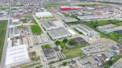 WEG garante financiamento BNDES para gigante fábrica de baterias em Itajaí!