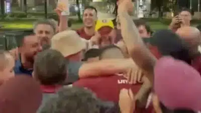 Lanús e Ídolo comemoram título da Recopa no Rio de Janeiro!