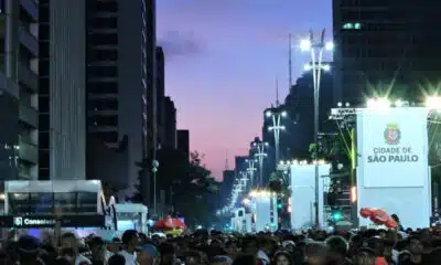 Shakira e U2: Megashow em Negociação na Avenida Paulista em 2027!