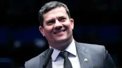Gilmar Mendes Ataca Jornalistas e Acusa Sergio Moro de Usar Ghostwriters!