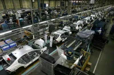 Queda Surpreendente na Produção Industrial em Dezembro de 2025: O Que Aconteceu?