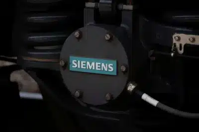 Siemens Surpreende Mercado com Crescimento e Lucro Recorde em 2026!