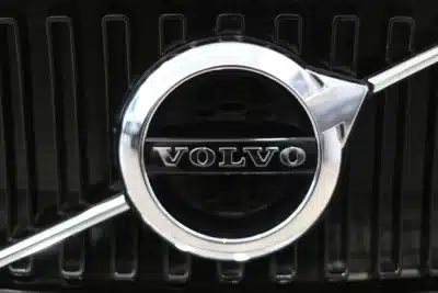 Volvo Dispara Investimento no Brasil: R$ 2,5 Bilhões até 2028!