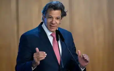 Lula, Toffoli e Haddad em Diálogo Informal Sobre Caso Master: Revelações Surpreendentes!