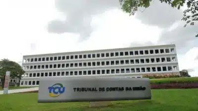 Câmara dos Deputados Dispara: Luta pelo TCU Aumenta com Nomes em Destaque!