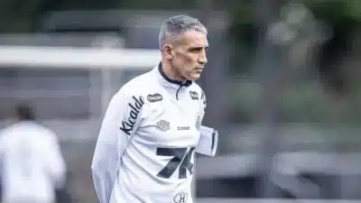 Santos reforça o elenco com Zé Rafael e Adonis Frías para duelo decisivo contra São Paulo!
