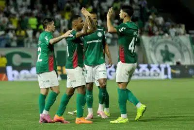 Palmeiras DOMINA Vitória e FATRA 5 a 1 na estreia do Brasileirão!