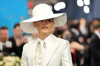 Met Gala 2026: Moda e Arte se Encontram em Festa Inesquecível!