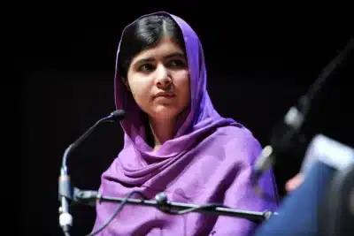 Malala Yousafzai denuncia horroroso ataque a escola no Irã e pede cessar-fogo!