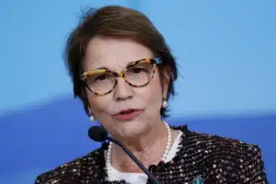 Tereza Cristina Alerta: Plano Nacional de Fertilizantes em Risco e Segurança do Agronegócio Ameaçada