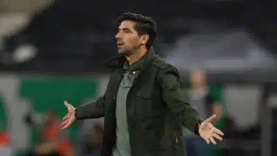 Abel Ferreira: O Técnico Mais Expulso do Brasileirão – Uma Série Alarmante!