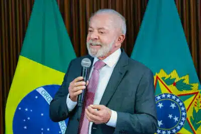 Lula Amplia Licença Paternidade: Medida Histórica Impacta Brasil!