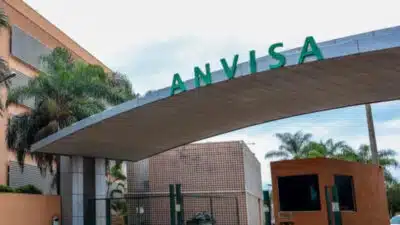 Aptamil Premium: Anvisa Proíbe Lotes com Toxina – Alerta para Pais de Recém-Nascidos!