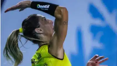 Carol Gattaz se despede do vôlei após lesão dramática e decisão de aposentadoria!