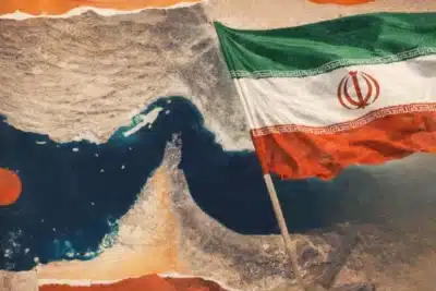 Irã cobra pedágio em navios no Estreito de Ormuz: nova aposta estratégica!