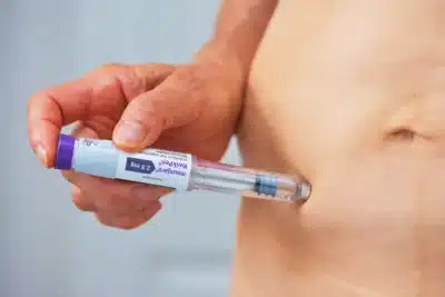 Lexa choca! Queda de cabelo e risco de emagrecidos expostos por cantora