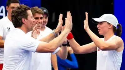 Iga Swiatek Rompe com Treinador Após Surpresa em Miami e Busca Novo Caminho!