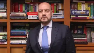 TJRJ Assume Controle do Rio: Crise Política e Eleição Indireta Urgente!