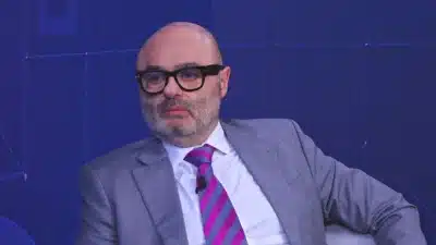 Mario Sabino denuncia “mito da imparcialidade” e critica jornalismo contemporâneo!