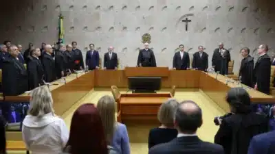 STF Decide: Contribuintes Brasileiros Arcam com Salários Recordes de Juízes!