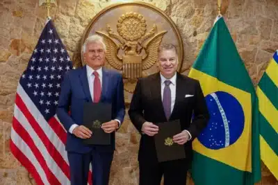 Governo e Estados em Guerra por Minerais Críticos: Acordo Suspeito em Debate!