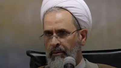 Irã Forma Conselho Provisório Após Morte de Líder Supremo – Crise de Sucessão Urge Transição!