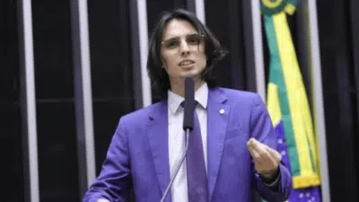 Câmara analisa proposta ousada: dados de bloqueios em redes sociais revelados!