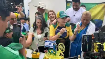 Bolsonaro comemora aniversário no hospital, evolução favorável e novos tratamentos revelados!