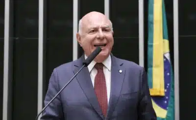 Arnaldo Jardim lança projeto para blindar investimentos do agronegócio e imobiliário do IOF!
