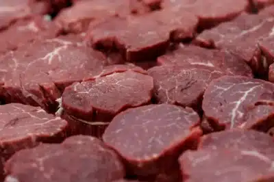 Crise na Produção de Carne nos EUA: Incêndios e Greve Ameaçam o Mercado!