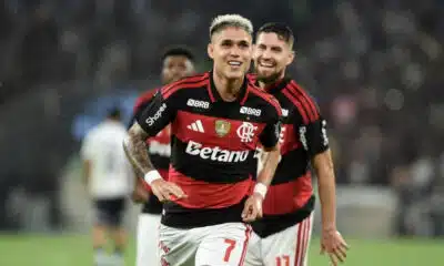 Flamengo humilha Remo com atuação impecável e vitória histórica no Maracanã!