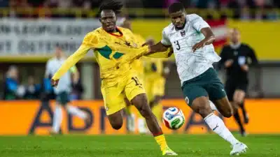 Roubo de Relógios de Jogadores do Gana em Viena: Incidente Polêmico!