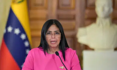 Delcy Rodríguez Lidera Venezuela em Busca de Fortalecimento Internacional em Washington