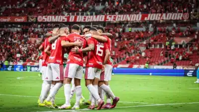 Inter Domina Chapecoense e FHC no Beira-Rio: Veja os detalhes da vitória!