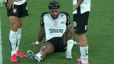 Memphis Depay em Crise: Lesão Pede Falta na Copa do Mundo e Preocupação de Koeman